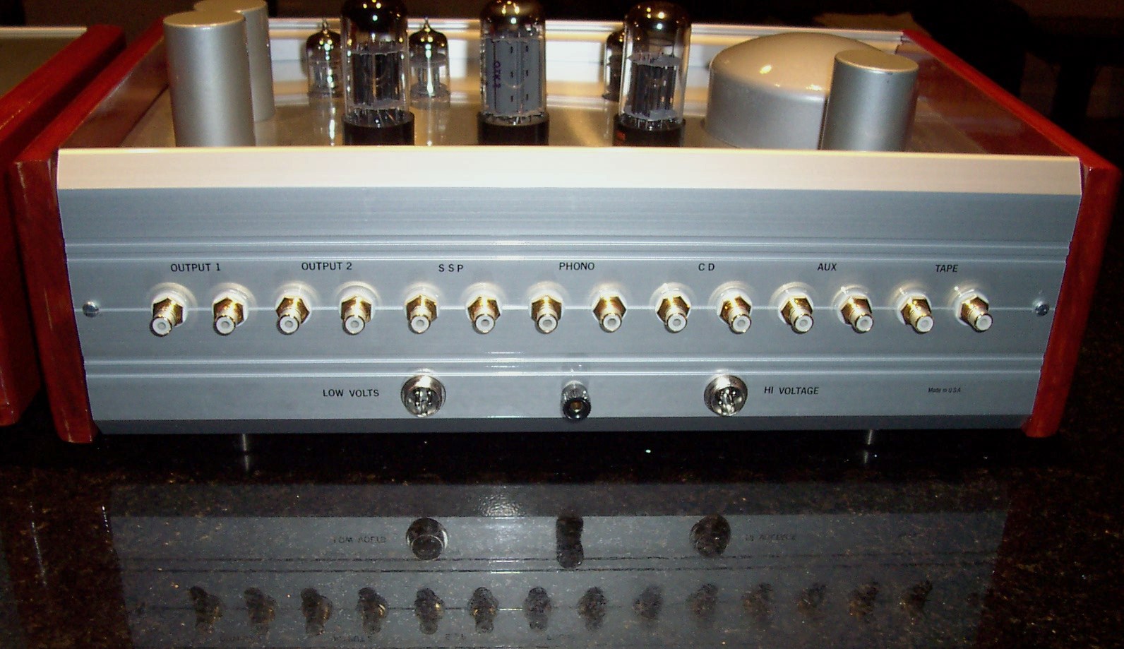 AMINA PR7 preamp rear panel.